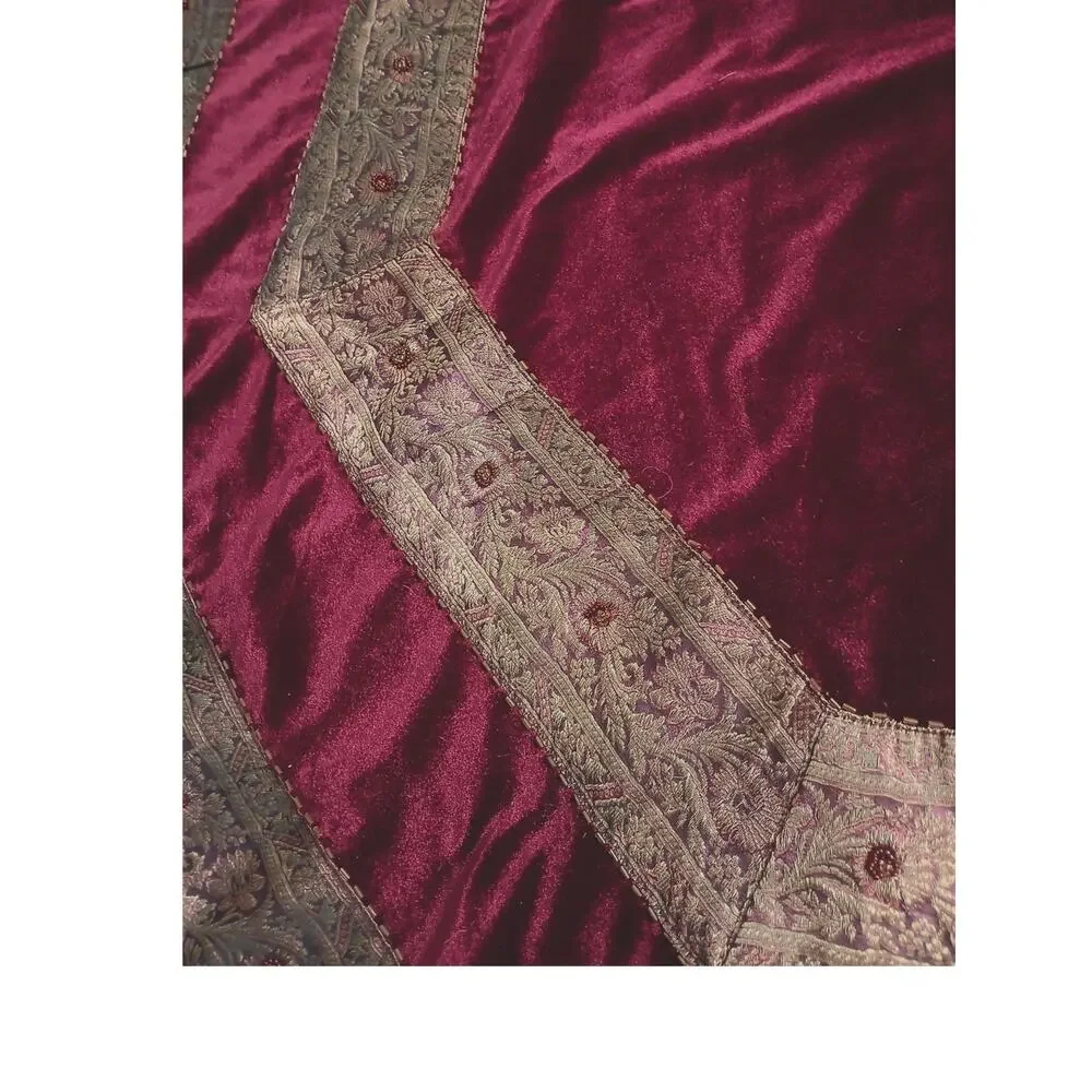 Vintage Velvet Red Christmas Tree Skirt 54